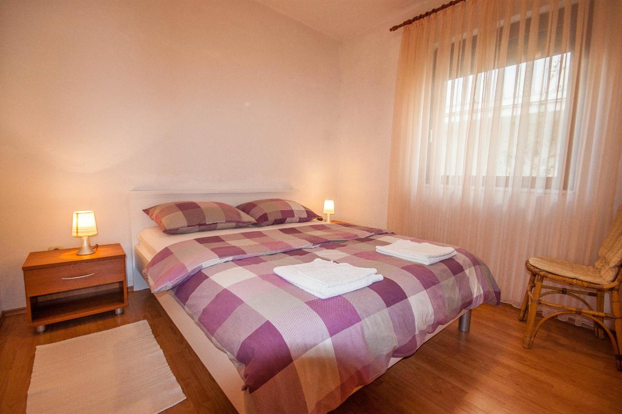 Apartments Rosanda Pakostane Exterior photo