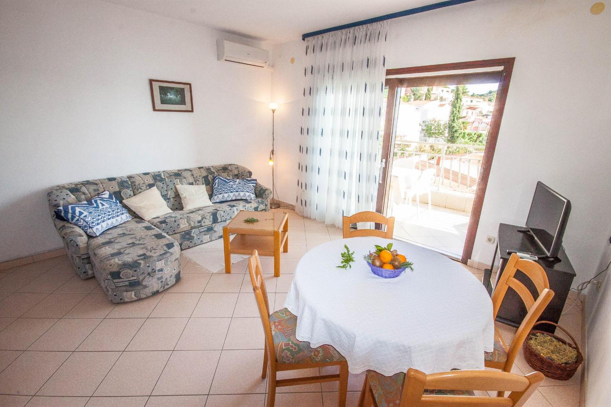 Apartments Rosanda Pakostane Exterior photo